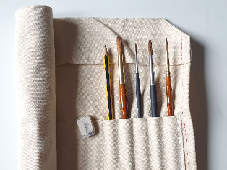 brush roll for watercolour painting travel supplies