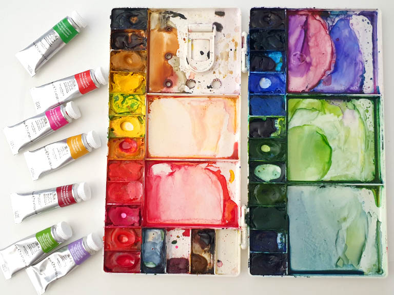 plastic folding palettes for watercolor